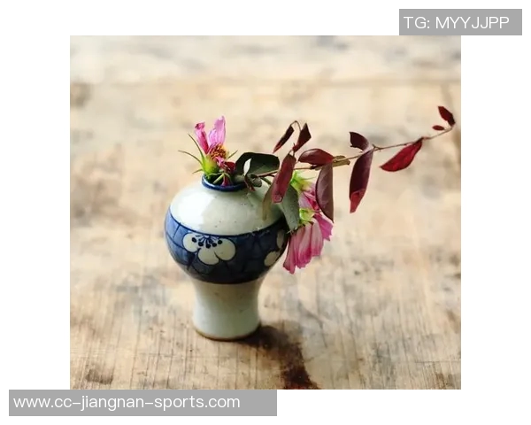 杨舒予分享中秋快乐照片展现独特稀缺库存的乱七八糟魅力