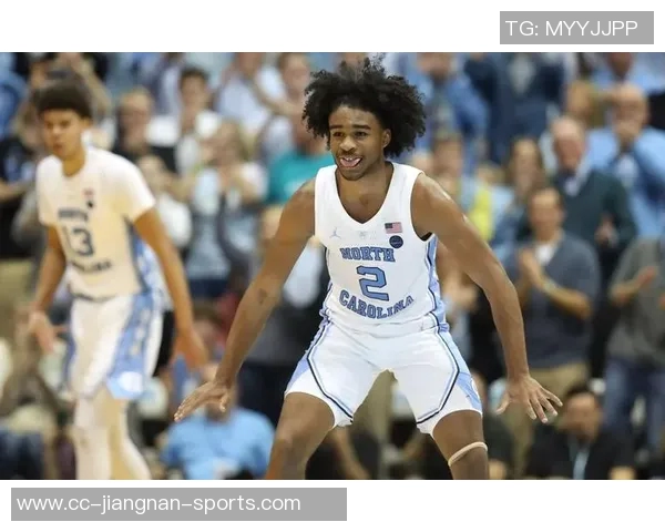 黄蜂主帅谈科比怀特恢复情况称趋势向好尚无复出时间表